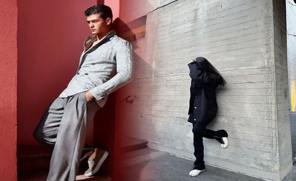 マウンテン パーカー 青 コーデ