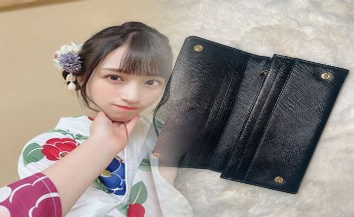 プラダ 財布 ピンク ベージュ 汚れ
