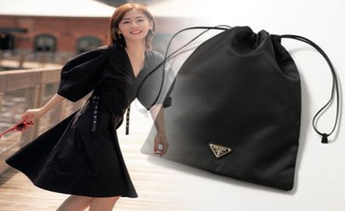 プラダ ナイロン 財布