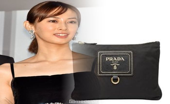 プラダ レディース 財布