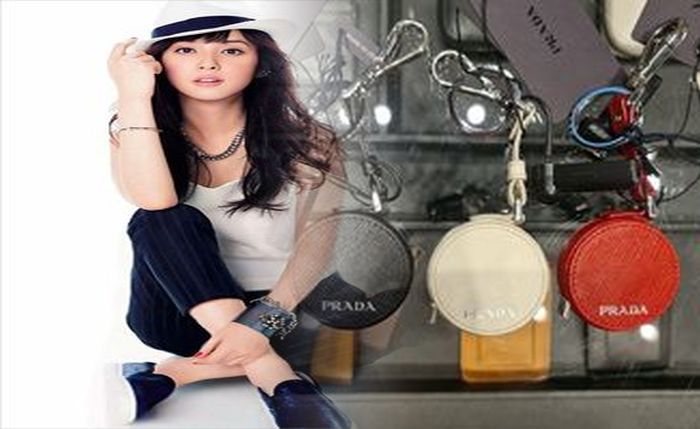 プラダ 財布 レディース 小さい