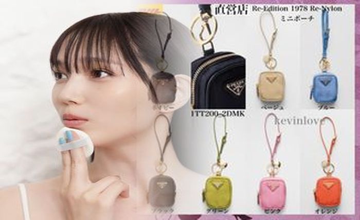 プラダ 新作 財布