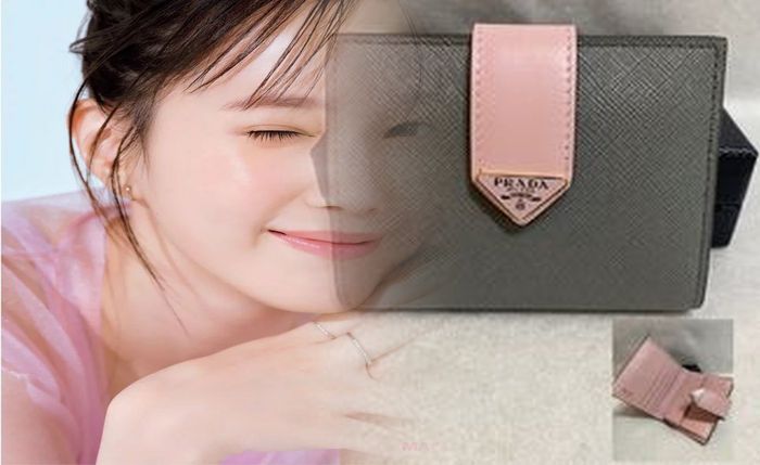 amazon プラダ 財布 メンズ