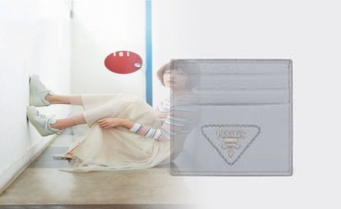 プラダ 財布 レディース 三 つ折り