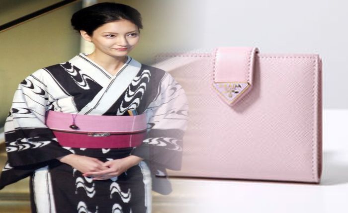 プラダ 財布 プレゼント 彼女