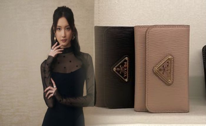 プラダ 財布 レディース ブルー