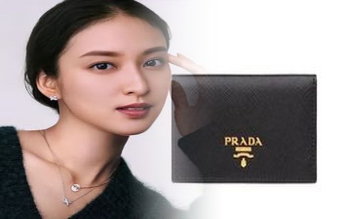 プラダ 財布 折りたたみ ピンク