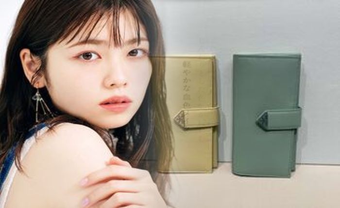 プラダ 折りたたみ 財布 リボン