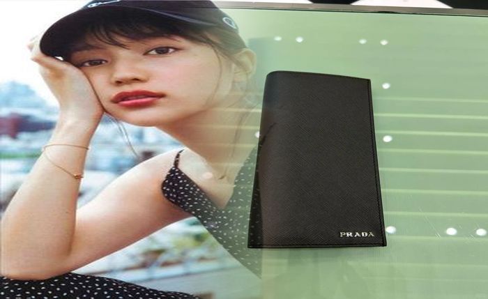 プラダ 財布 ファスナー 修理
