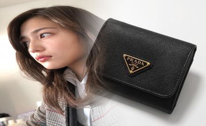 プラダ 財布 メンズ 折りたたみ