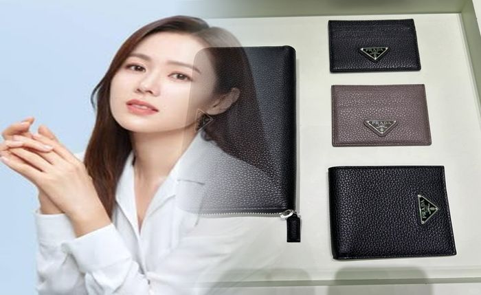 プラダ 財布 折りたたみ ピンク