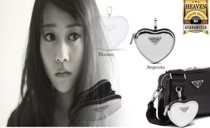 プラダ 財布 ギャランティ カード