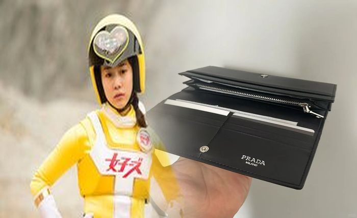 プラダ 長 財布 バイ カラー