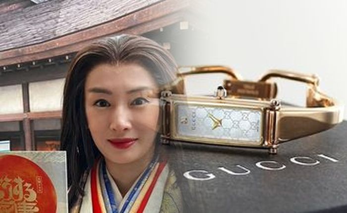 グッチ 時計 チェンジ ベゼル 定価