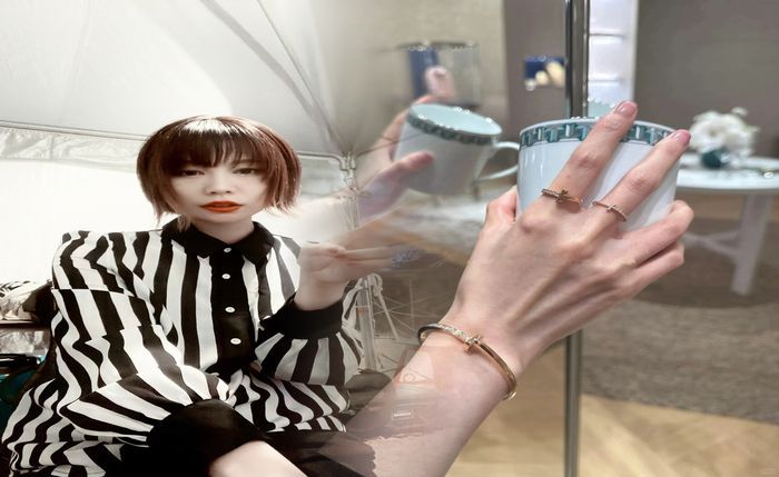 ティファニー カルティエ 婚約 指輪