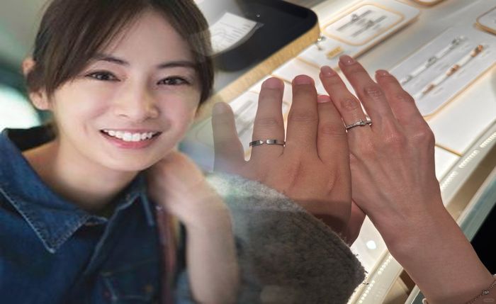 指輪 ティファニー 花 モチーフ