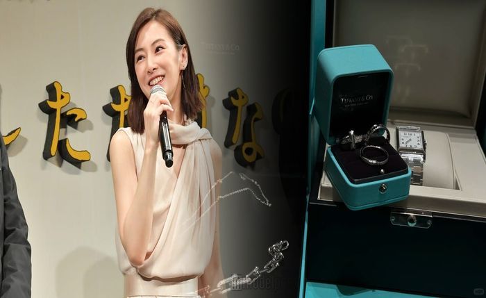 ティファニー 婚約 指輪 インスタ