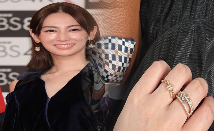 アクア マリン ティファニー 指輪