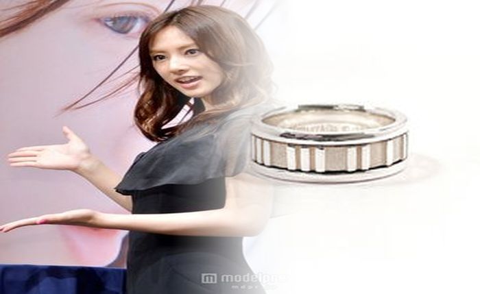 ティファニー ゴールド 結婚 指輪