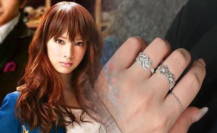 ティファニー 婚約 指輪 20 万