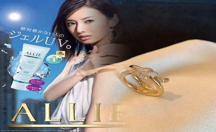 結婚 指輪 重ね 付け ティファニー