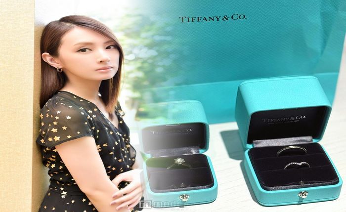 ティファニー オープン ハート キーリング