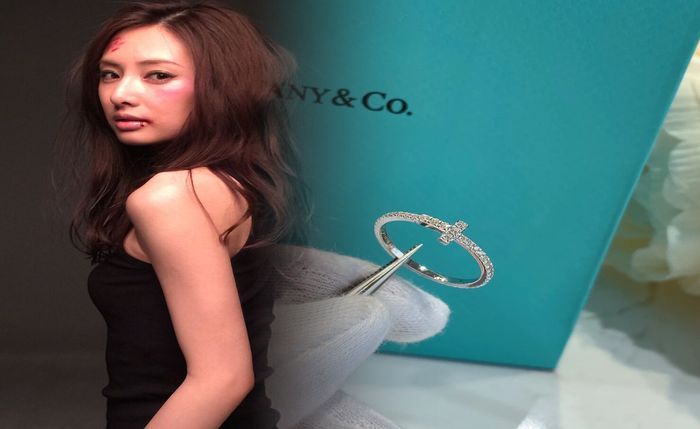 結婚 指輪 婚約 指輪 重ね 付け ティファニー