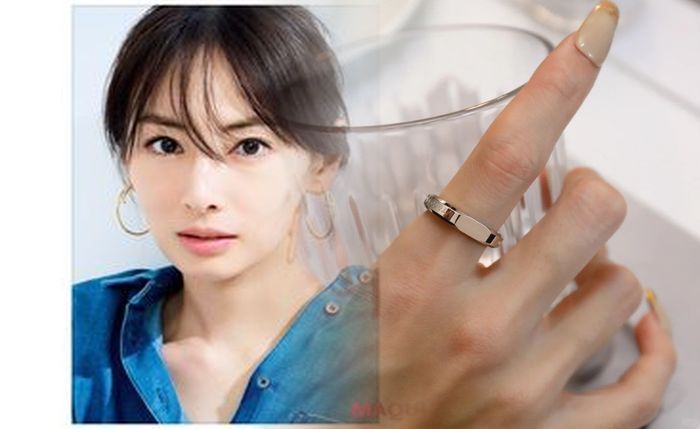 ティファニー 結婚 指輪 黒