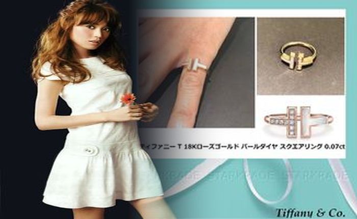 婚約 指輪 刻印 ティファニー
