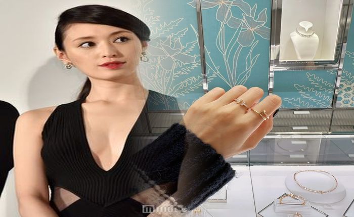 ティファニー 指輪 人気 デザイン