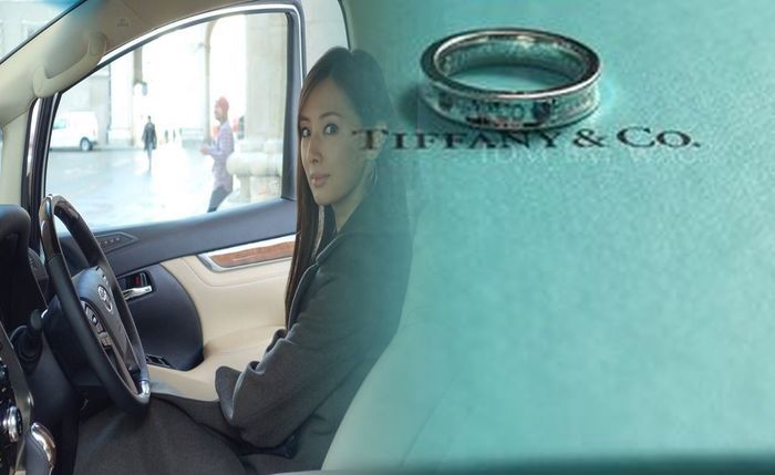 ティファニー 婚約 指輪 シンプル