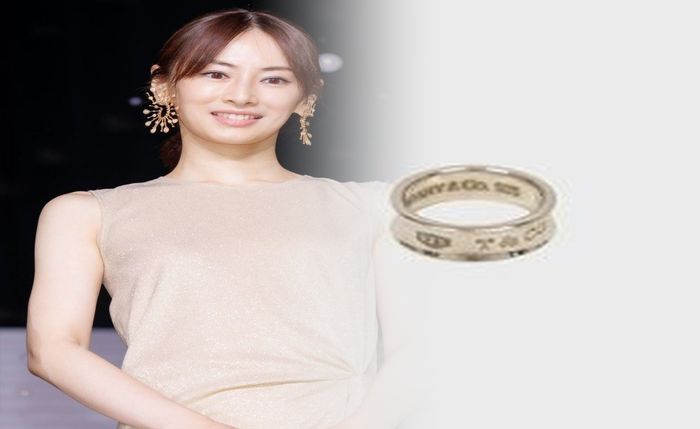 ティファニー ペア リング チタン