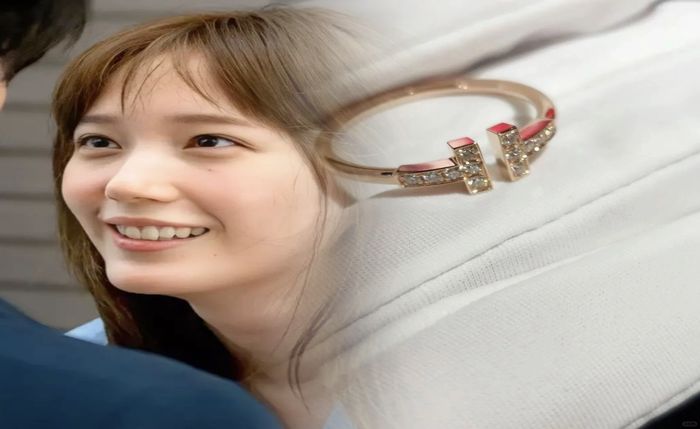 ティファニー オープン ハート キーリング