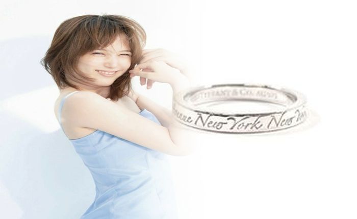 ティファニー 結婚 指輪 9 石