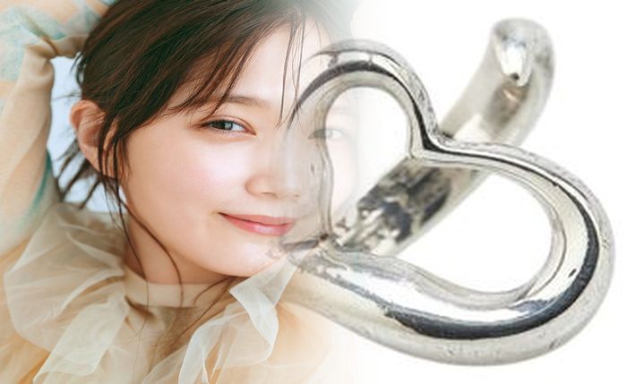 ティファニー レガシー 婚約 指輪