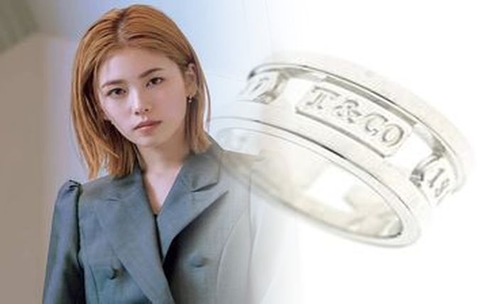 ティファニー 結婚 指輪 エルサ カーブ