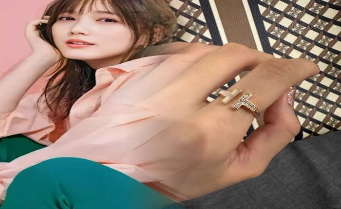 ティファニー イヤリング オープン ハート