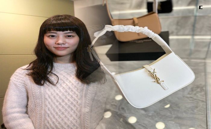 サン ローラン 斜 めがけ バック
