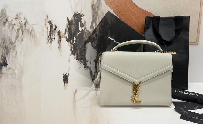 サン ローラン 化粧 水 泡