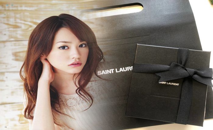 バーニーズ ニューヨーク サン ローラン