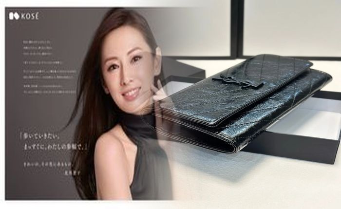 サン ローラン 化粧 水 泡