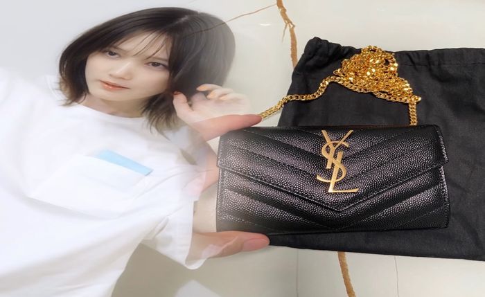 イブ サン ローラン サン ローラン どっち