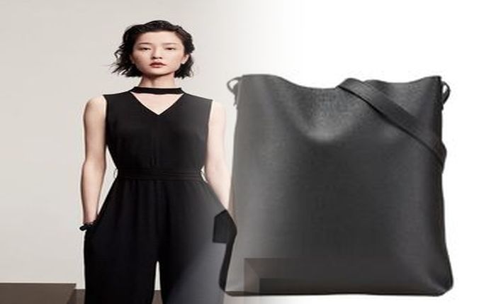 サン ローラン 表参道