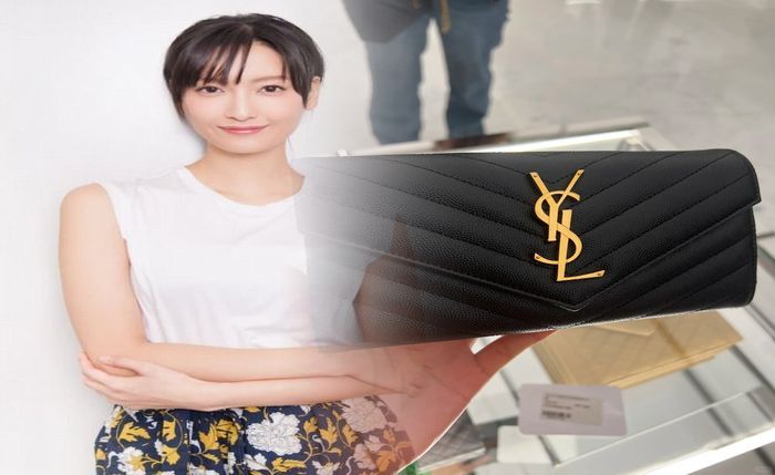 サン ローラン の ラディアン ト タッチ