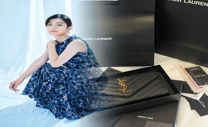 サン ローラン 口紅 名 入れ