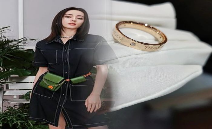 ティファニー 結婚 指輪 箱