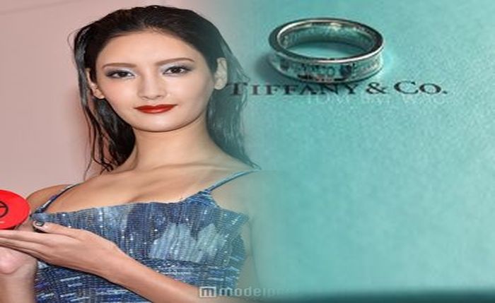 結婚 指輪 チタン ティファニー