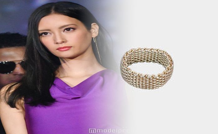 ティファニー 指輪 ケース ブルー