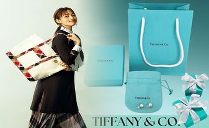 サファイア 婚約 指輪 ティファニー