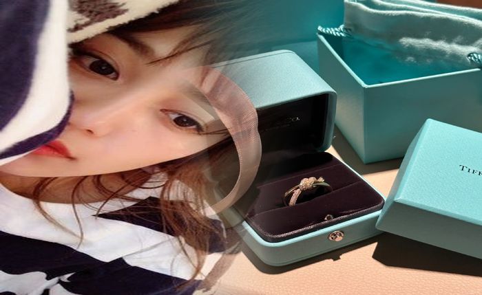 結婚 指輪 カルティエ ティファニー